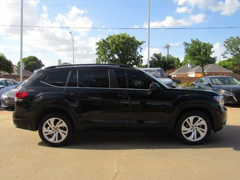 Used 2023 Volkswagen Atlas SE FWD image 5