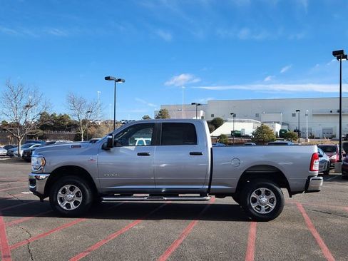 Used 2023 RAM 2500 Big Horn w/ Level 1 Equipment Group image 2