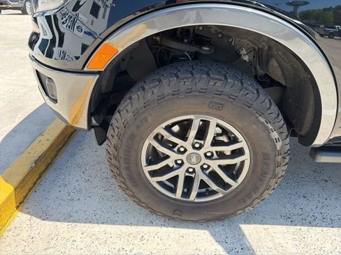 Used 2023 Ford Ranger Lariat w/ Tremor Off-Road Package image 4