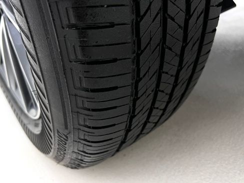 Used 2025 Lexus NX 350 AWD w/ Accessory Package (2T) image 31