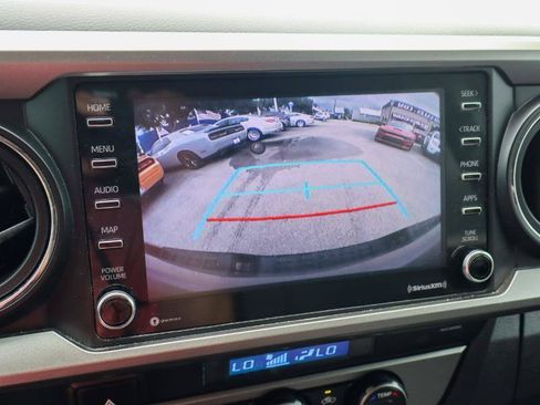 Used 2021 Toyota Tacoma SR5 RWD image 19