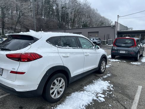 Used 2019 Hyundai Tucson SE image 5