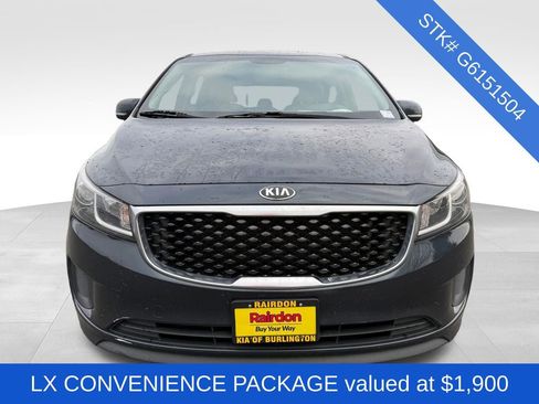 Used 2016 Kia Sedona LX w/ LX Convenience Package image 2