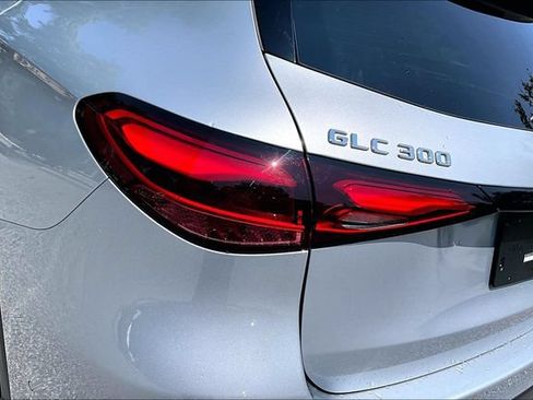 Certified 2026 Mercedes-Benz GLC 300 4MATIC image 17