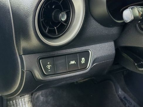 Used 2019 Kia Forte LXS image 12