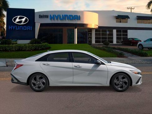 New 2026 Hyundai Elantra Sport FWD image 7