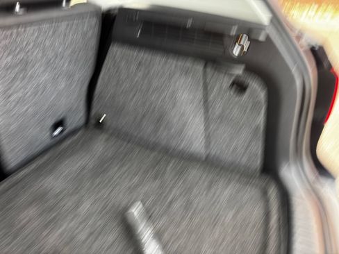 Used 2014 Volkswagen Tiguan S AWD/4WD image 40