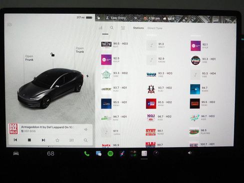 Used 2025 Tesla Model 3 Long Range RWD image 34