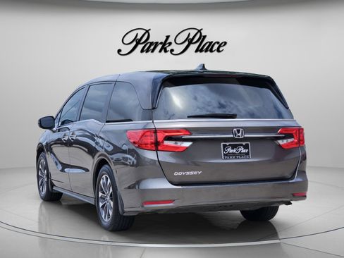 Used 2021 Honda Odyssey EX-L image 3