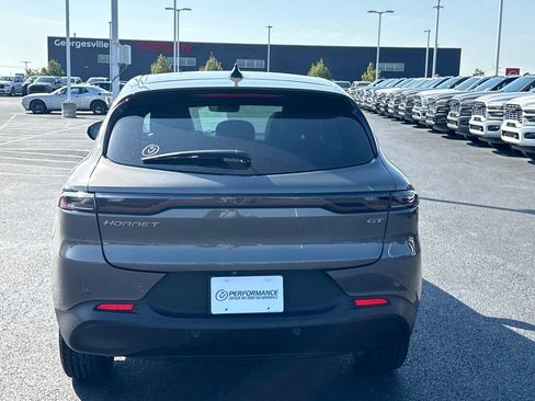 Used 2024 Dodge Hornet GT image 4