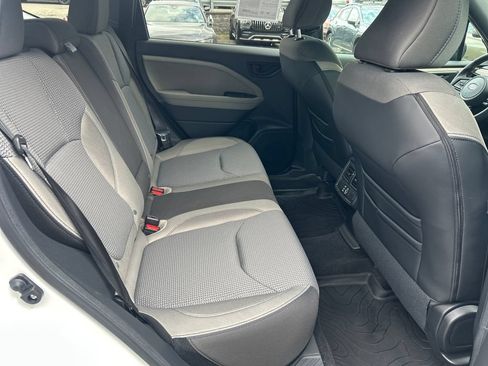 Certified 2026 Subaru Forester Premium AWD/4WD image 29