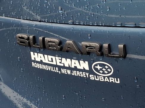 Used 2025 Subaru Forester Limited image 29