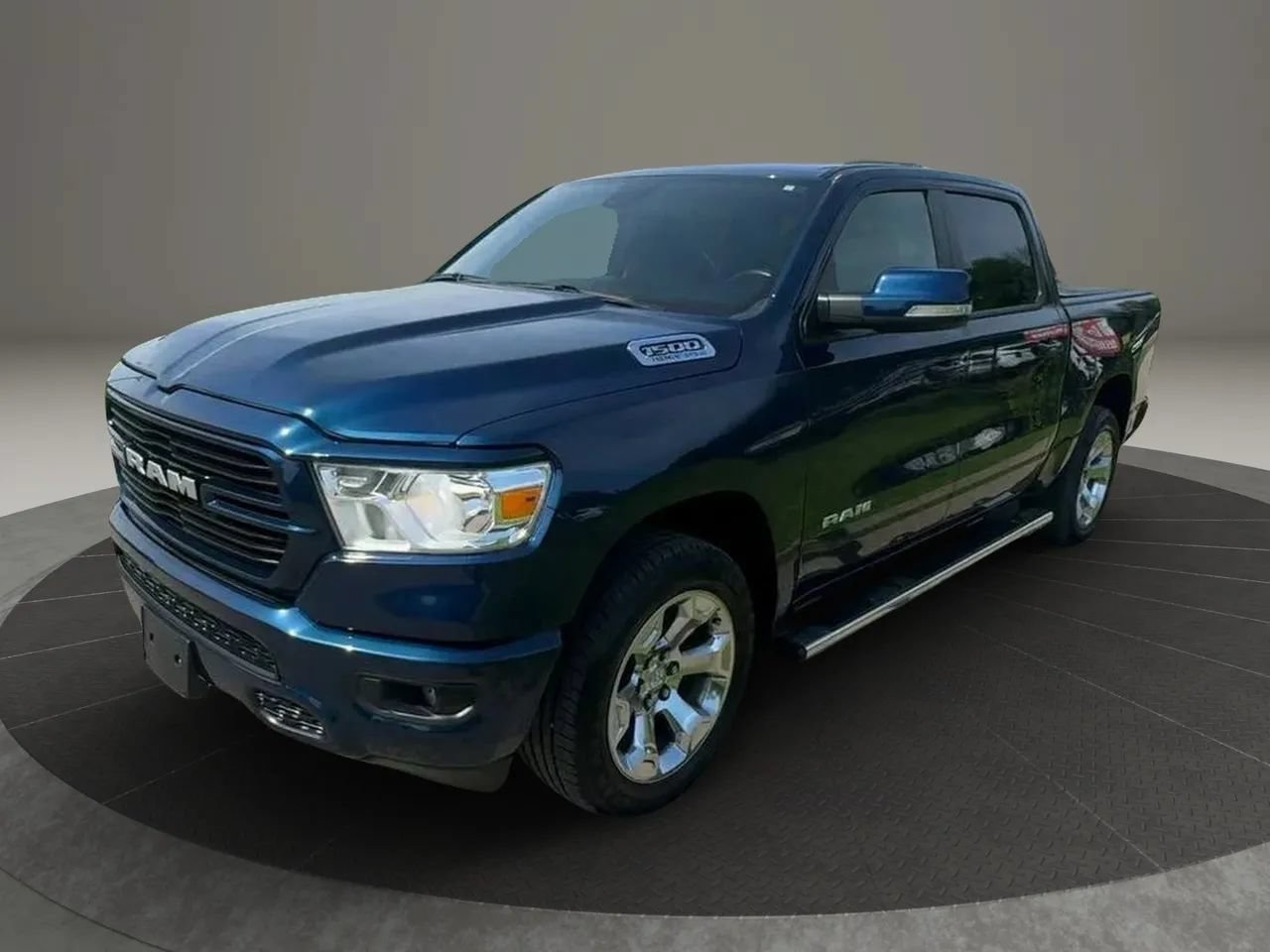 Used 2022 RAM 1500 Big Horn AWD/4WD image 3