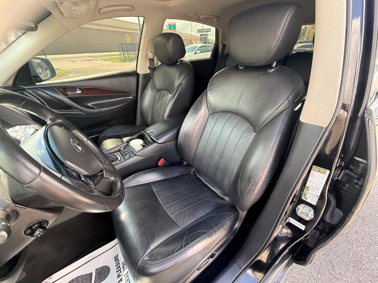 Used 2017 INFINITI QX50 AWD w/ Premium Plus Package image 7