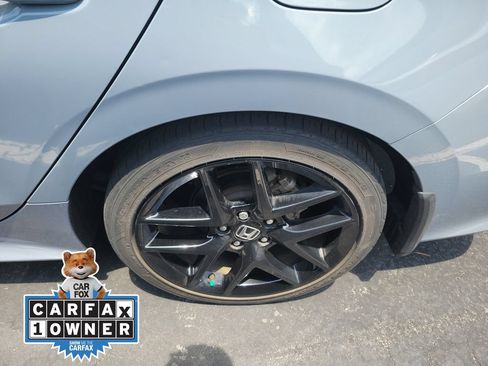 Used 2022 Honda Civic Sport image 8