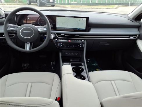 New 2025 Hyundai Sonata SEL image 12