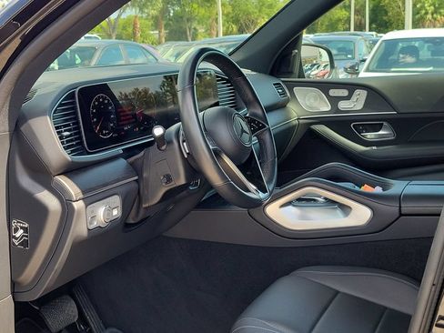 Used 2025 Mercedes-Benz GLE 350 4MATIC w/ AMG Line Exterior image 21