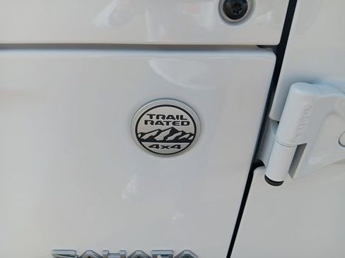 Used 2024 Jeep Wrangler Sahara w/ Technology Group image 34