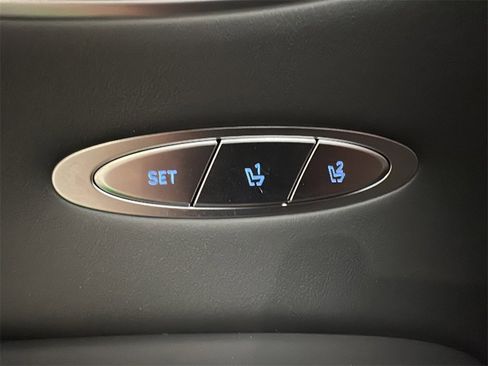 New 2026 Genesis GV70 2.5T Select image 11