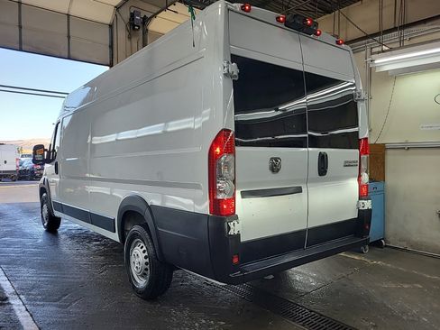 Used 2025 RAM ProMaster 3500 w/ Convenience Group FWD image 4