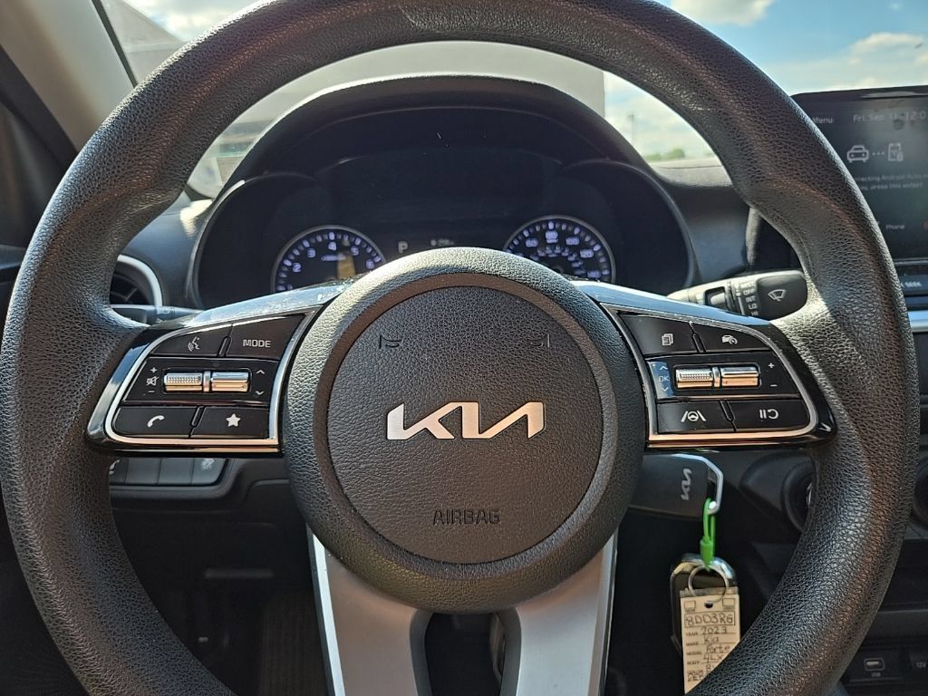 Certified 2023 Kia Forte LXS FWD image 12