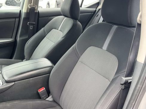 Used 2023 Nissan Sentra SV FWD image 26