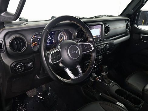 Used 2022 Jeep Gladiator Overland image 7