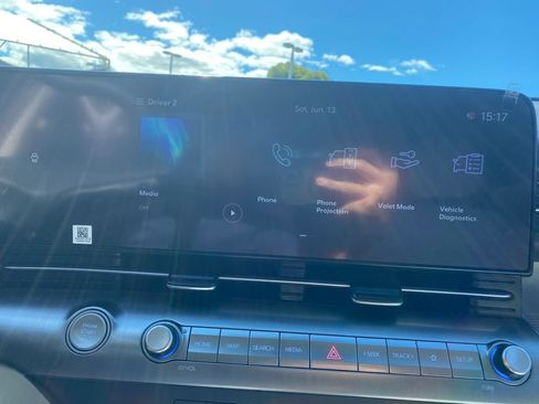 Used 2025 Hyundai Kona SEL FWD image 16