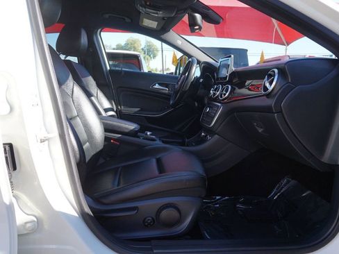 Used 2016 Mercedes-Benz GLA 250 image 20