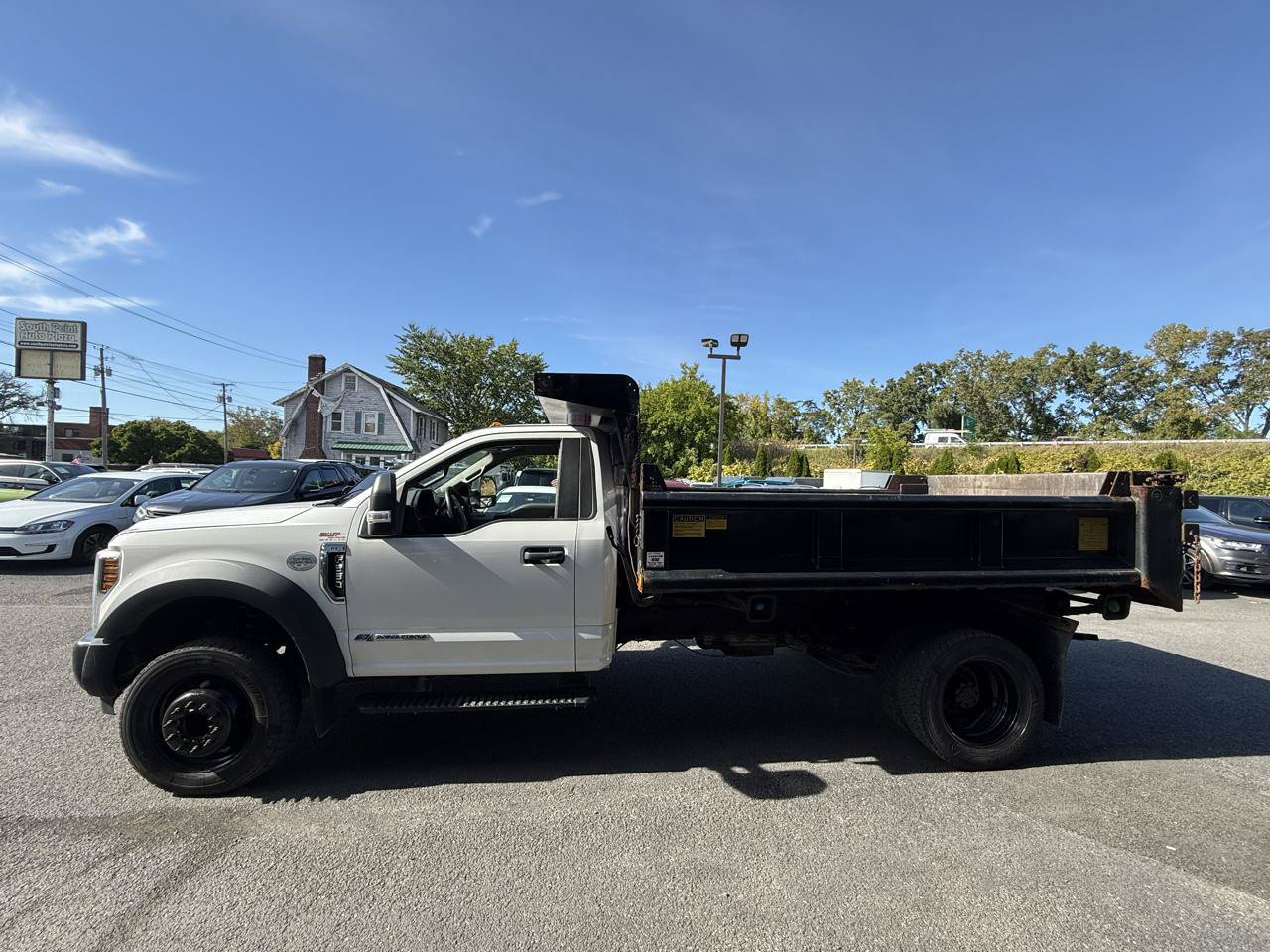 Used 2019 Ford F550 2WD Regular Cab Super Duty image 6