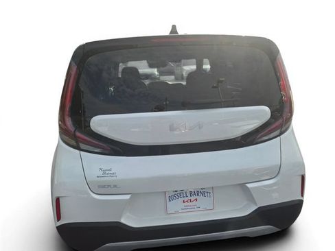 Used 2025 Kia Soul LX FWD image 19