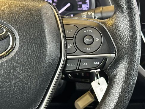 Used 2023 Toyota Camry LE image 26