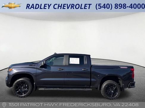 Used 2024 Chevrolet Silverado 1500 Custom Trail Boss w/ LPO, Dark Essentials Package AWD/4WD image 15