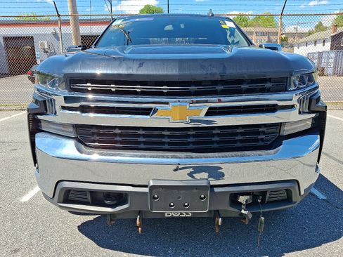 Used 2021 Chevrolet Silverado 1500 LT AWD/4WD image 2
