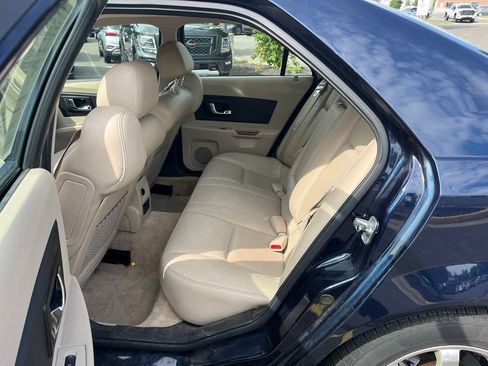 Used 2004 Cadillac CTS 3.6 w/ Preferred Equipment Group RWD image 18