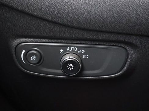 Certified 2024 Chevrolet Equinox LT image 35