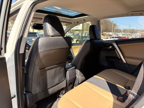 Used 2018 Toyota RAV4 Limited image 14