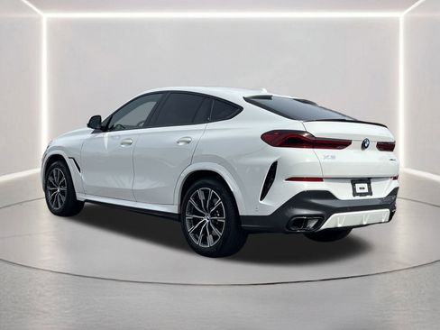 Used 2026 BMW X6 xDrive40i image 27