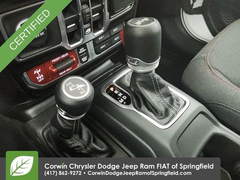Certified 2026 Jeep Wrangler Unlimited Rubicon AWD/4WD image 26