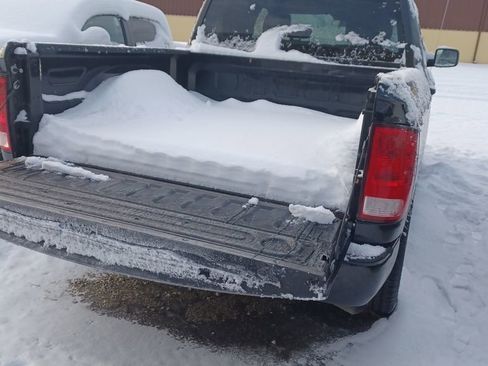 Used 2018 RAM 1500 Express w/ Black Ram 1500 Express Group image 7