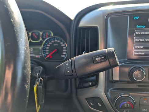Used 2018 Chevrolet Silverado 1500 LT w/ All Star Edition AWD/4WD image 13