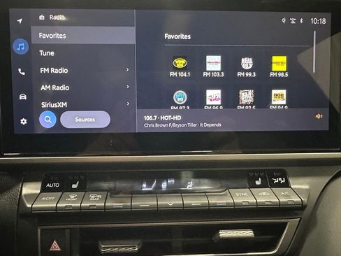 Used 2025 Toyota Camry XSE image 27