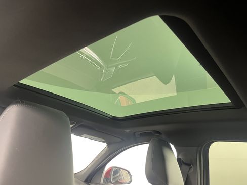 Certified 2025 BMW X2 xDrive28i w/ Convenience Package image 17