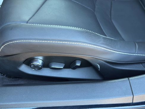 Used 2024 Chevrolet Corvette Stingray Preferred Cpe w/ Battery Protection Package image 7