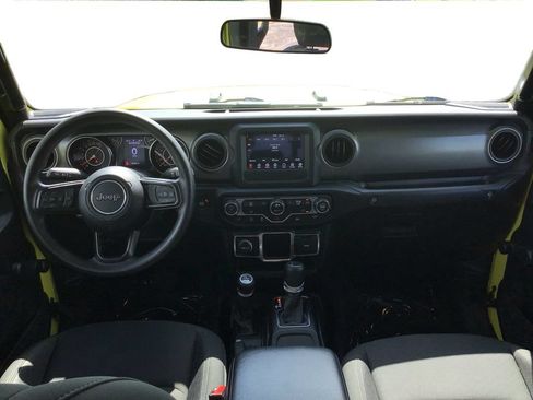 Used 2023 Jeep Gladiator Sport AWD/4WD image 23