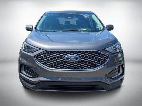 Used 2024 Ford Edge SEL AWD/4WD image 9