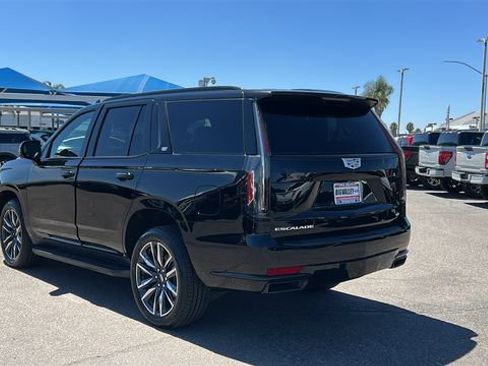 Used 2023 Cadillac Escalade Sport AWD/4WD image 5