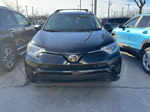 Used 2018 Toyota RAV4 LE w/ All Weather Liner Package image 2