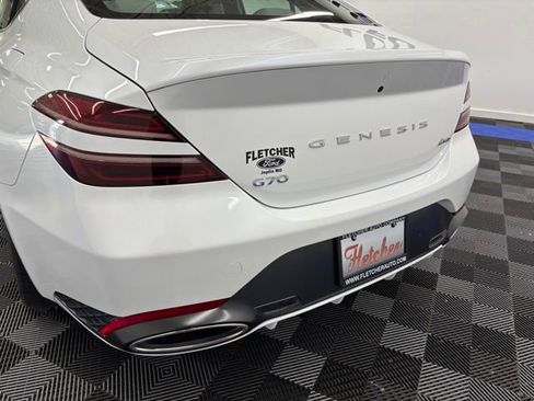 Used 2024 Genesis G70 2.5T AWD/4WD image 8