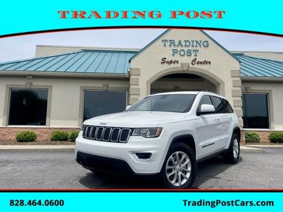 Used 2021 Jeep Grand Cherokee Laredo